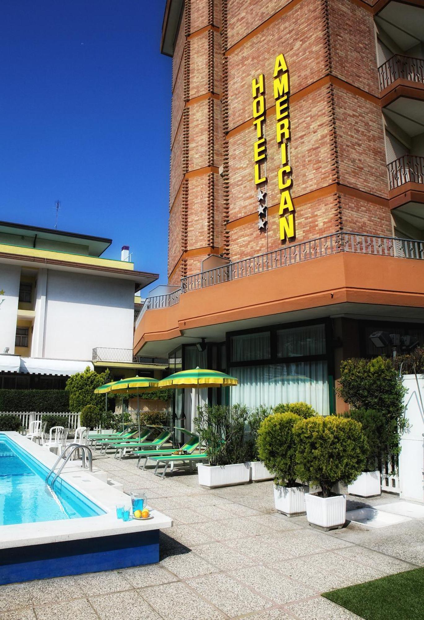 Hotel American 리도 디 예솔로 외부 사진